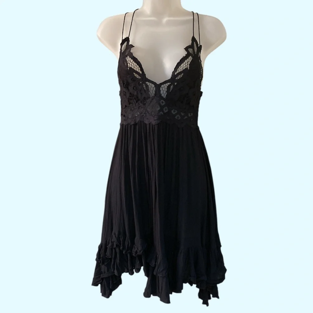 Free People One- Adella Slip Black Size Small EUC